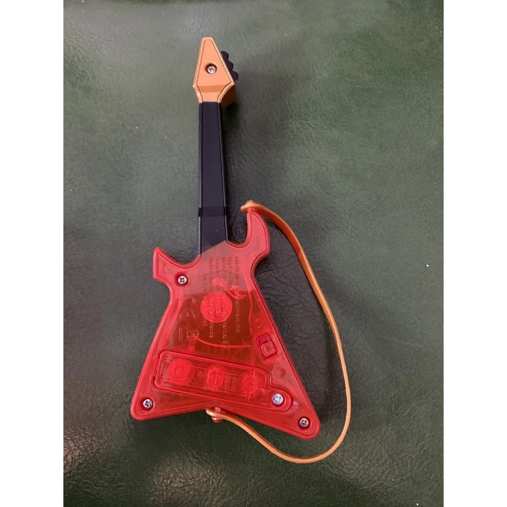 LOL Doll Surprise OMG Rock Band Rock Ferocious Sister's Spare Working Guitar